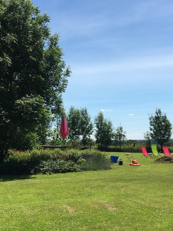 Gites Du Manoir Runan Eksteriør bilde